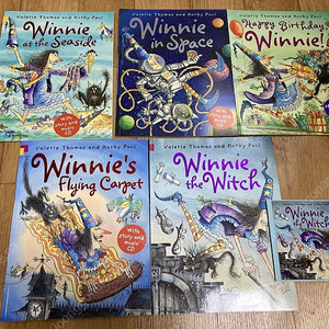 Oxford Winnie the Witch 위니 더 위치 시리즈 5권 (CD 5장 포함) 잠수네 영어원서 그림책 팝니다. (택포 2.3만)