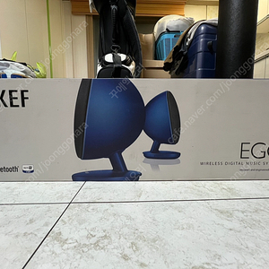 KEF EGG 화이트 풀박스 판매합니다