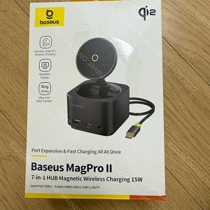 베이스어스 맥프로2 7in1 멀티허브 Qi2 15W 맥세이프 무선충전기 BS-OH122