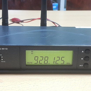 JTS 무선마이크수신기 us-901d (마이크없음) 925~937.5Mhz