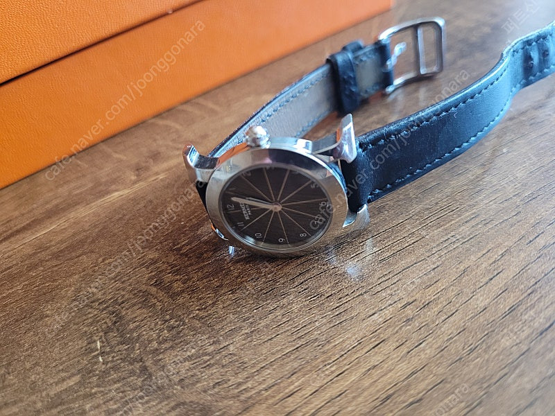 에르메스 여성벤딩시계 팝니다--2