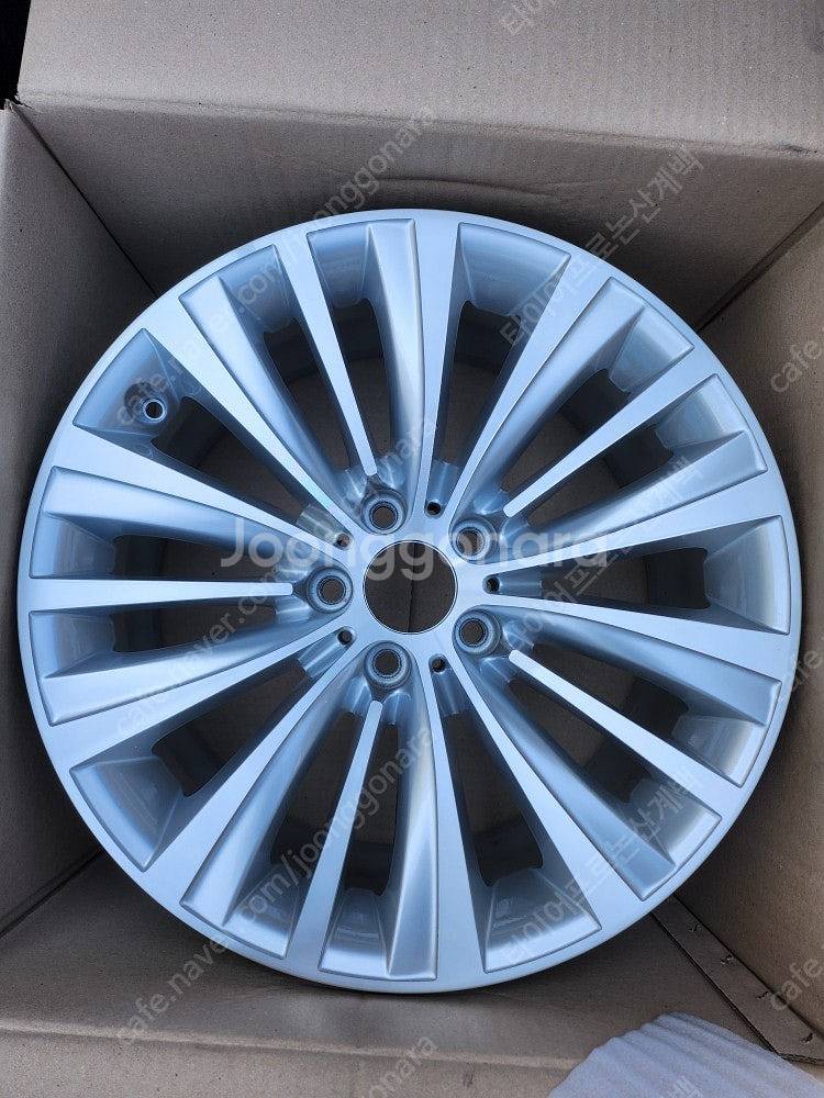 [판매] BMW 5GT 순정 19인치 임판급 휠 한대분...--1