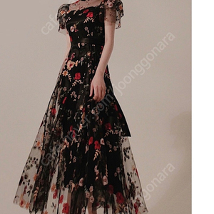 리라브리앙 Camellia Tulle Dress 카멜리아 튤 드레스 판매합니다