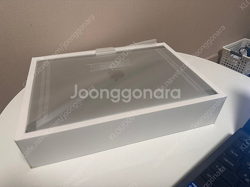 맥북프로 M1 13인치 8 256--6