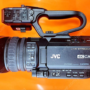 JVC 4K 카메라 GY-HM250U