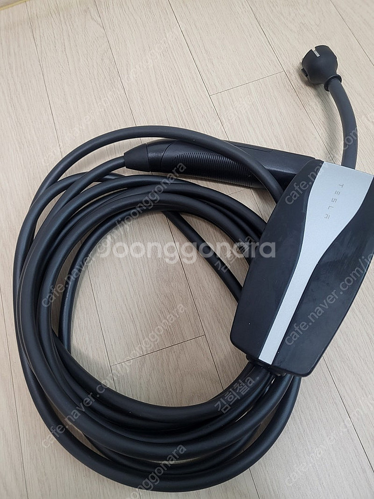 테슬라 모바일커넥터, 차데모 정품 팝니다.--1