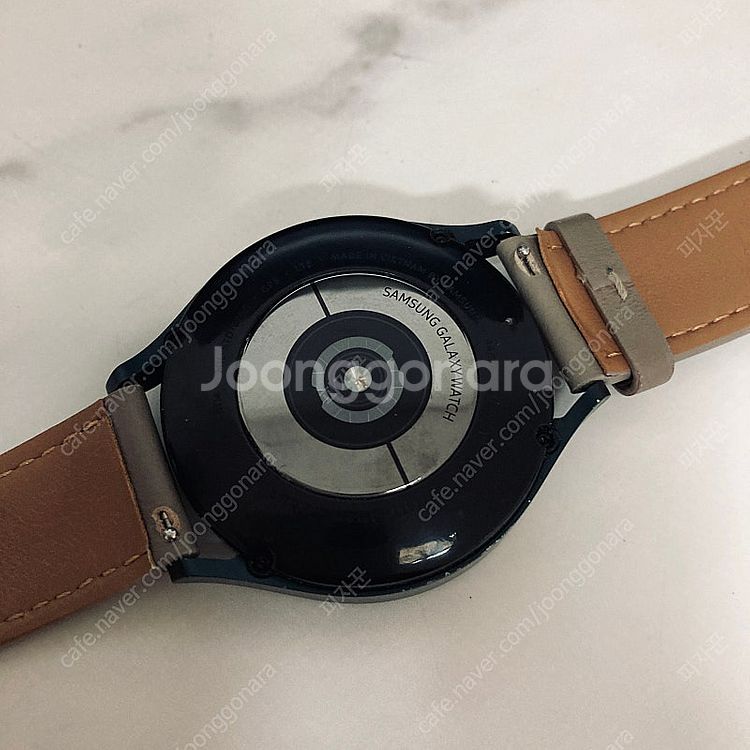 갤럭시 워치4 그린 44mm 케이블포함 매우깨끗 7만5...--4