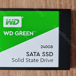 WD SSD 240GB 팝니다, 배송포함