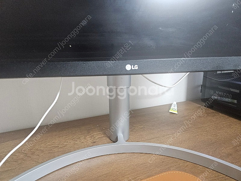 lg 27ul550 부품용--4