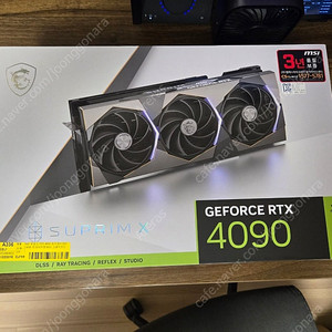 Msi RTX4090 슈프림 X 24GB 판매합니다.