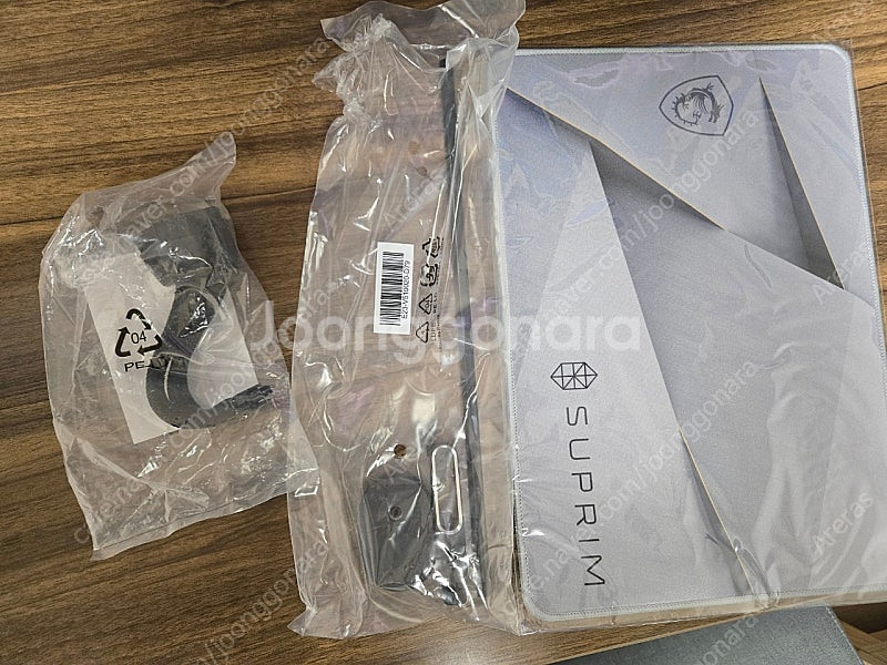 Msi RTX4090 슈프림 X 24GB 판매합니다.--2