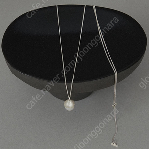 HISA Bellota Necklace. Pearl 희사 벨로타 목걸이