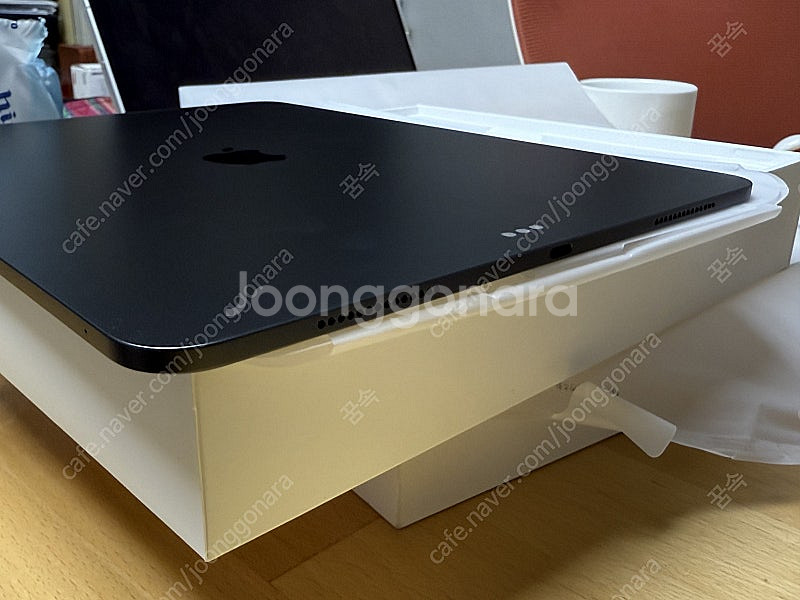 아이패드 프로 7세대 M4 13인치 256gb wifi--4