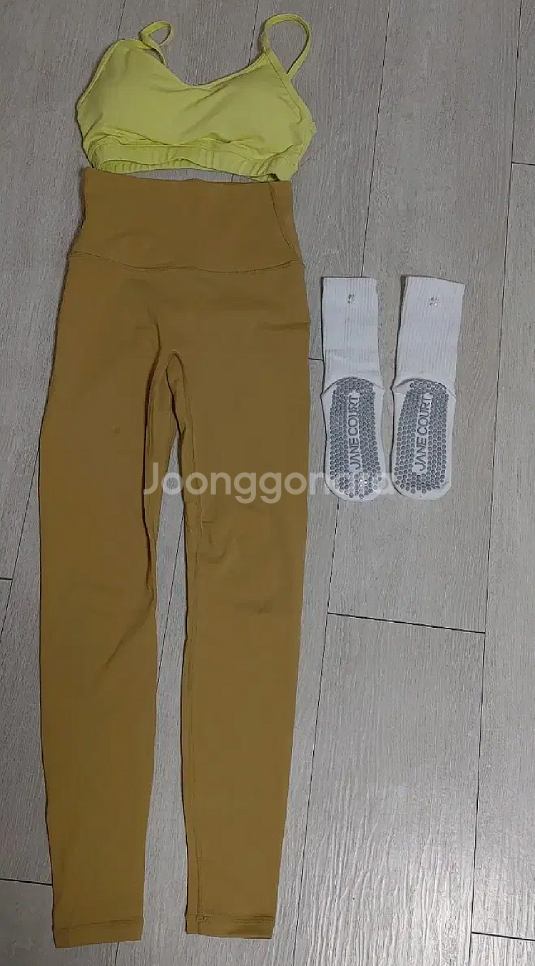제인코트 요가 필라테스 복(브라탑+레깅스+삭스)--0