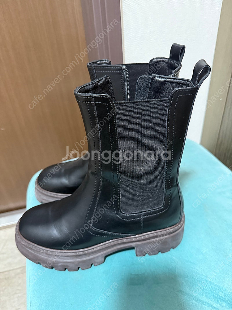 포멜카멜레 청키 첼시 블랙 앵클 부츠 5CM 240mm--3
