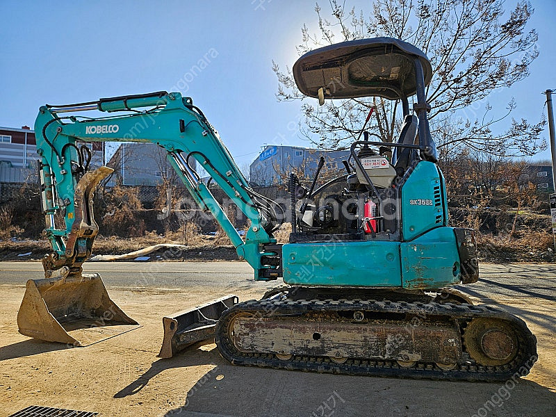 중고미니굴삭기 코벨코 SK35 포크레인 18년식 코끼리...--1
