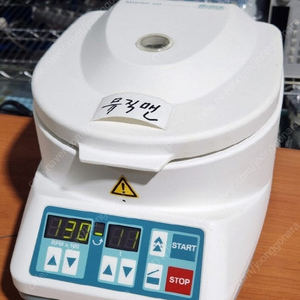 탁상형 원심분리기 2종 (Hettich Zentrifugen, IEC Clinical Centrifuge) , 내전압 시험기