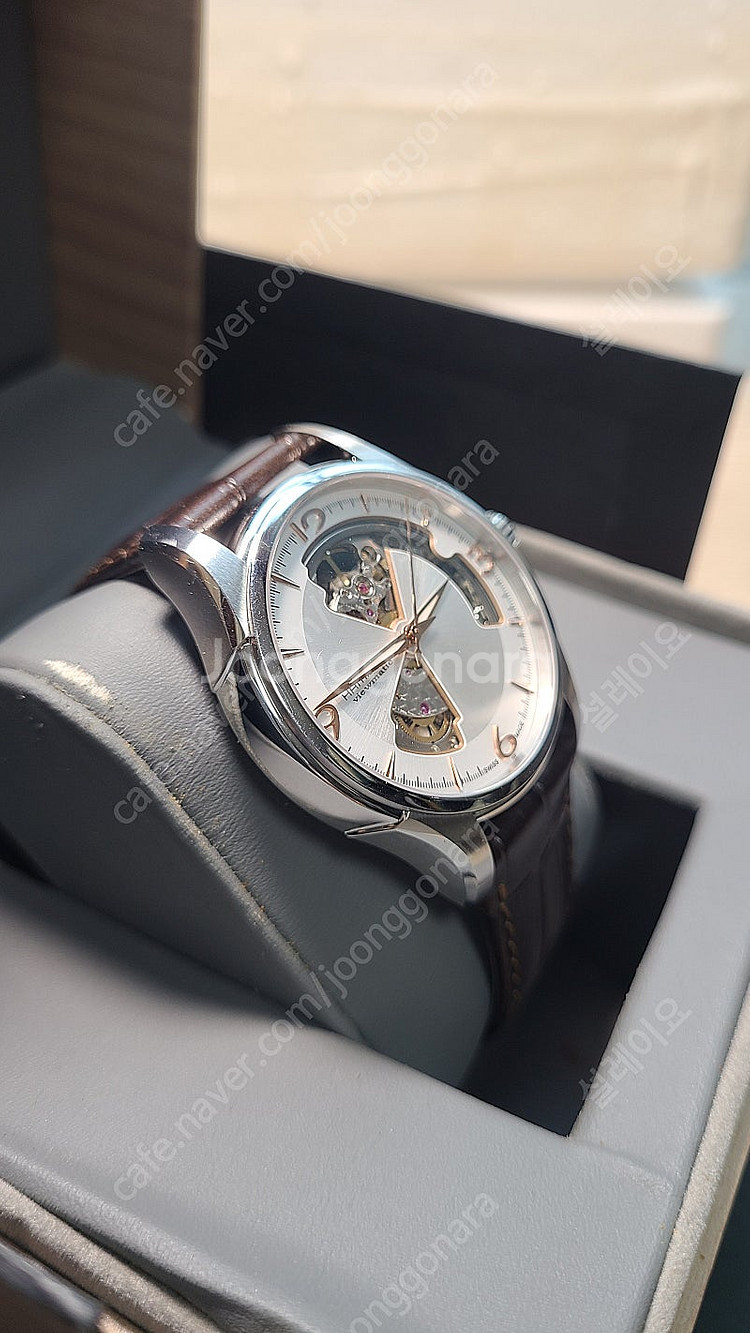 해밀턴재즈마스터 오픈하트 40mm--3