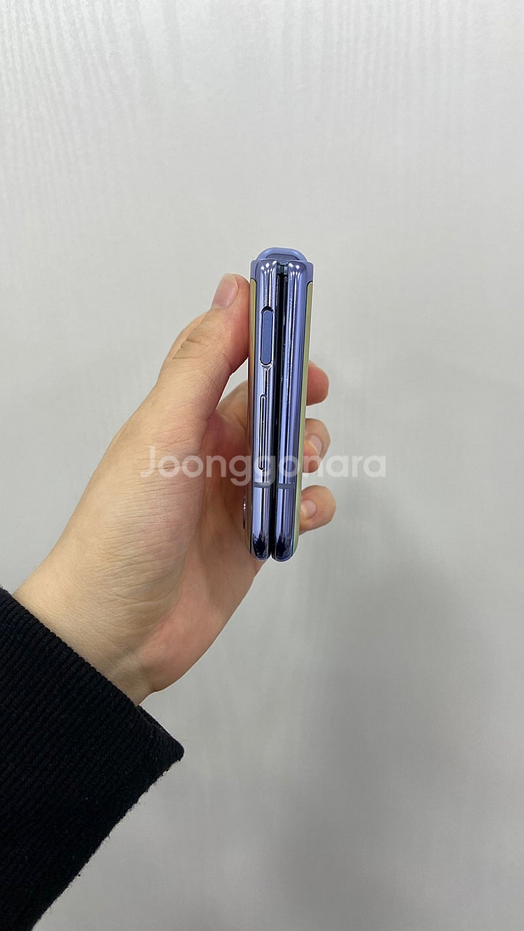 46158 갤럭시Z플립 256기가 미러퍼플 공기계 팝니...--6