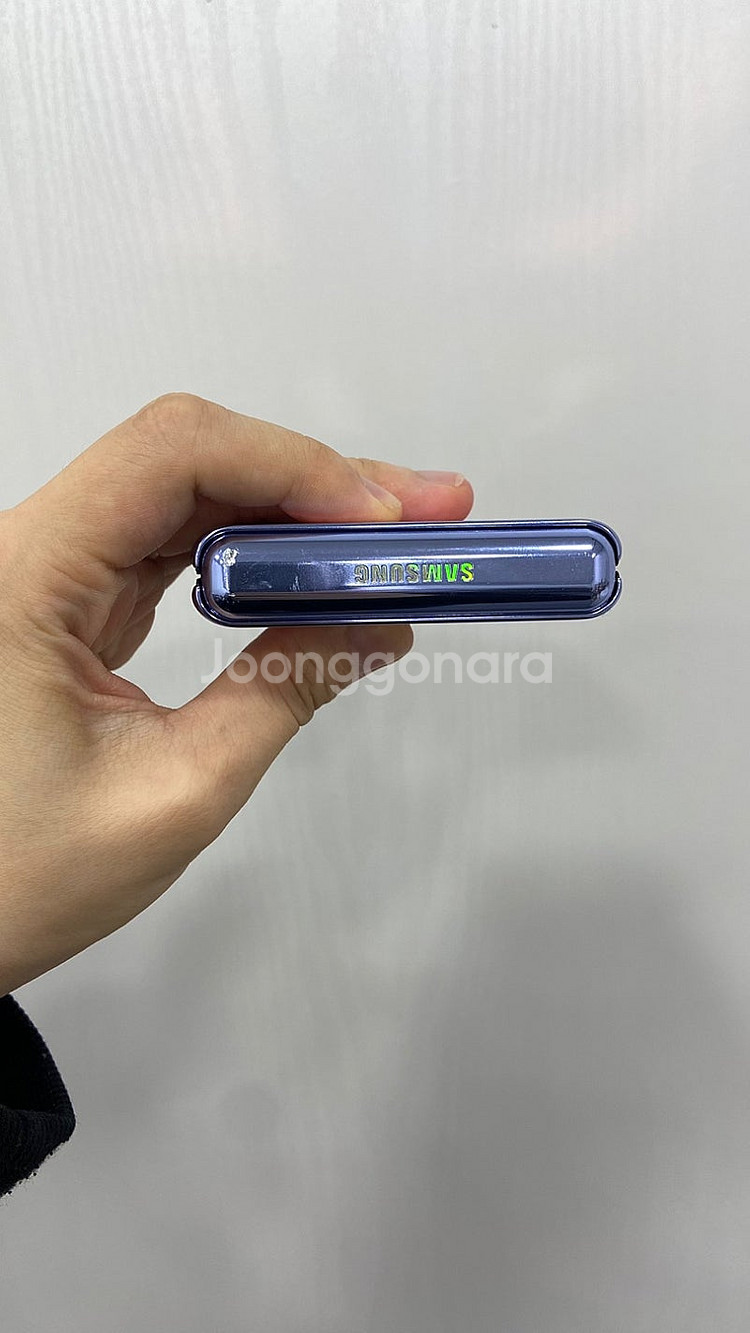 46158 갤럭시Z플립 256기가 미러퍼플 공기계 팝니...--7
