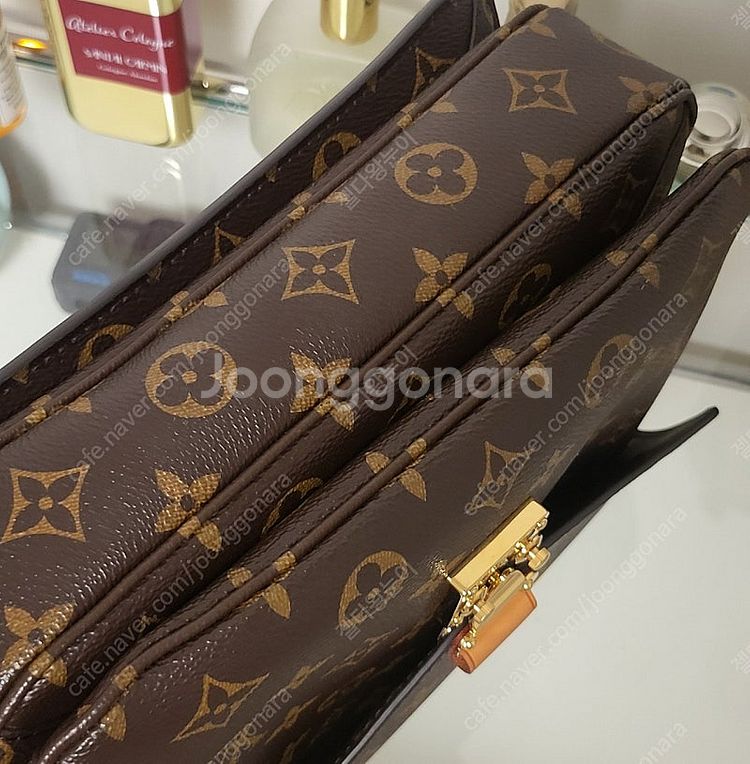 루이비통 포쉐트 메티스 190만--9