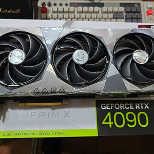 RTX 4090 슈프림 24년3월구매