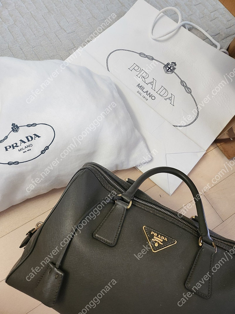프라다 사피아노 토트백(스트랩포함 정품)--2