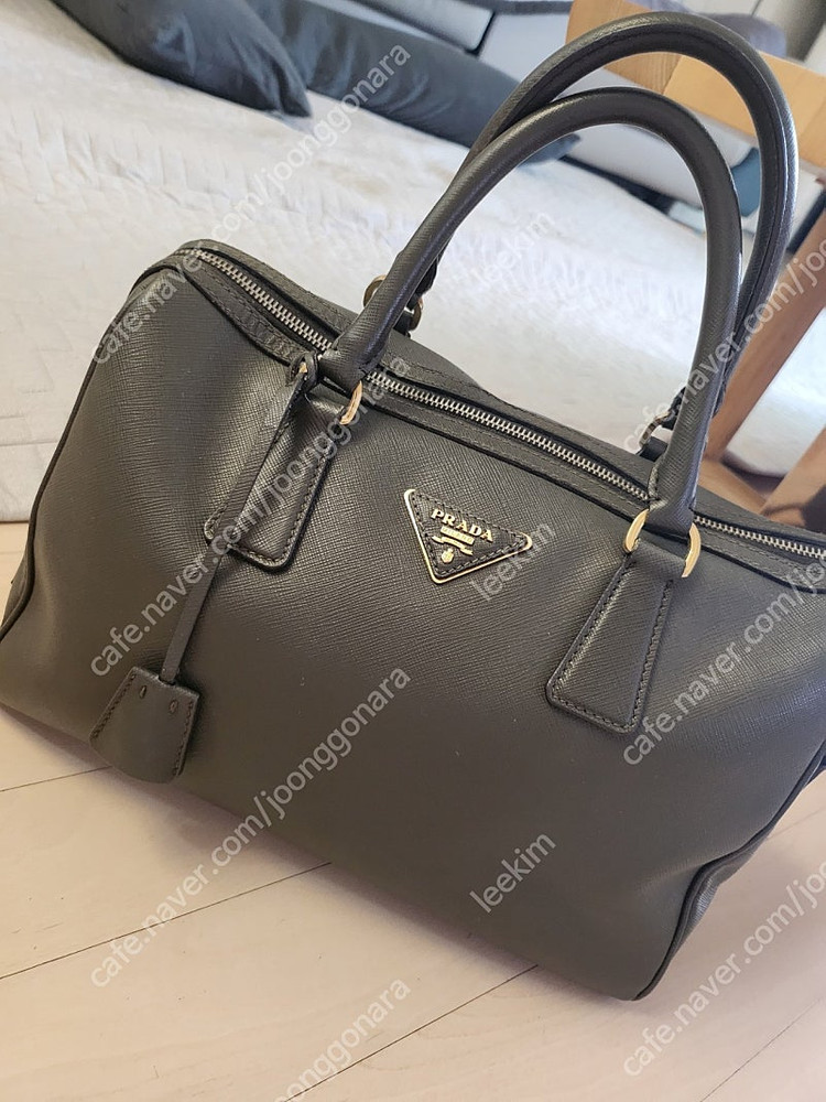 프라다 사피아노 토트백(스트랩포함 정품)--3