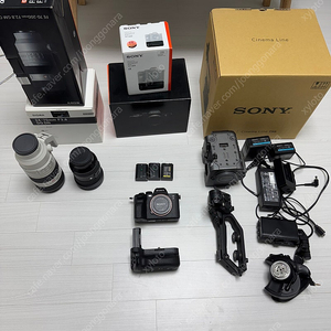 소니 FX6, A7M4, 시그마 24-70 f2.8, GM2 70-200 f2.8 A급 풀박스 판매합니다.