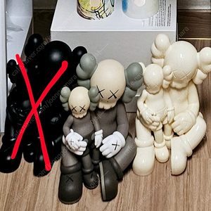 카우스kaws 장백산 피규어(화이트,브라운)