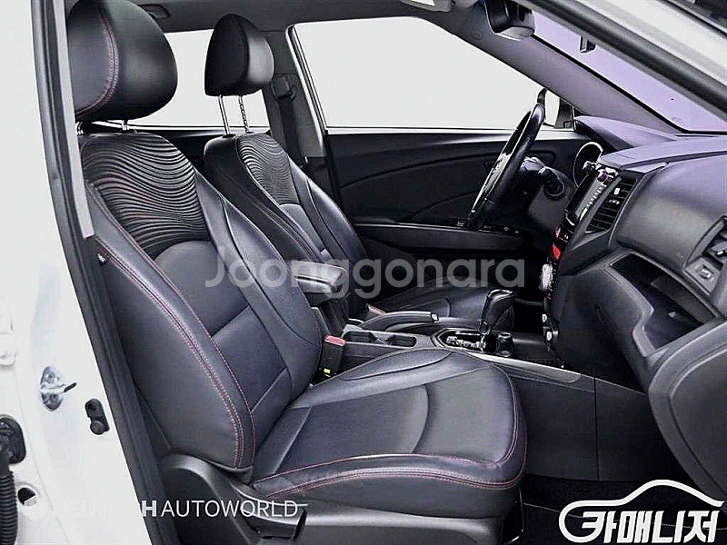 티볼리 에어 2WD 가솔린 1.6 RX 2017 년 중...--2
