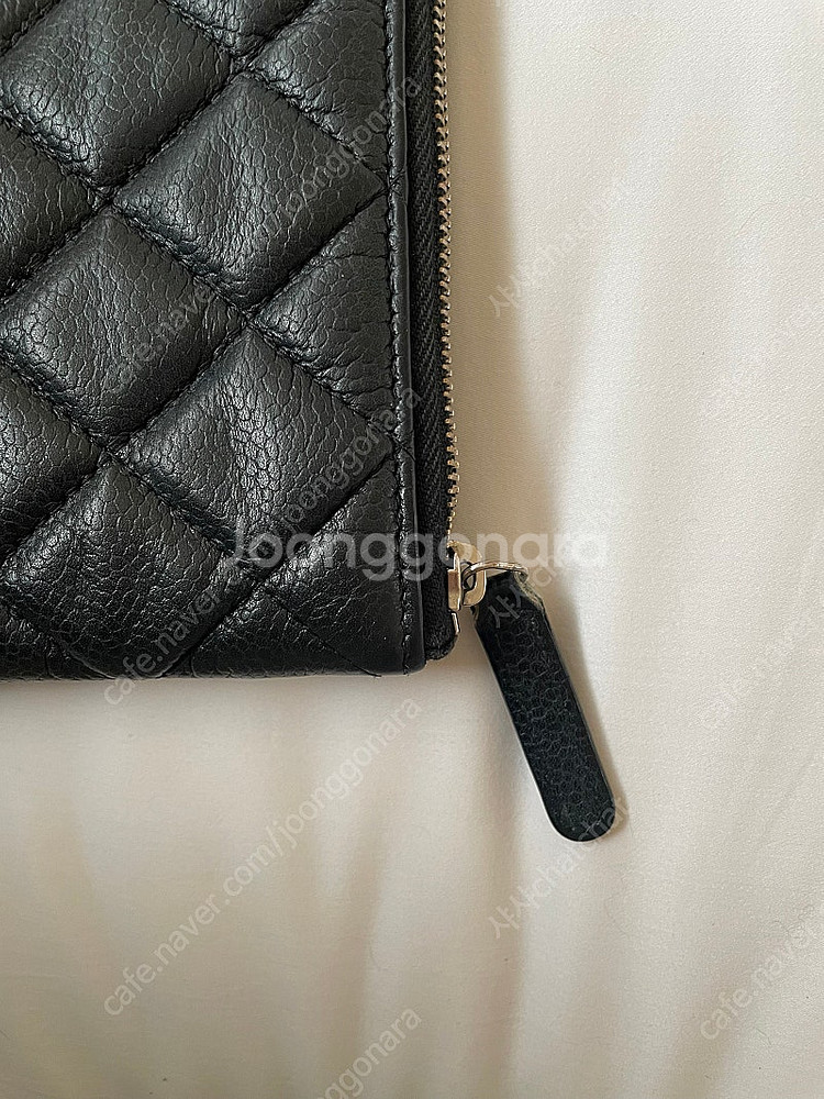 샤넬 클러치 블랙 캐비어 라지 (20번대)--3