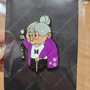 방탄소년단 BTS Army Grandma Enamel Pin 뱃지 미개봉