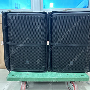 JBL SRX815P 파워드 스피커 1조+전용케이스+박스