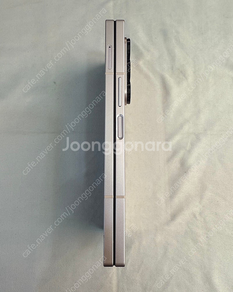 제급제 갤럭시 폴드6 512GB 팝니다--3