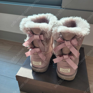 UGG 어그 210사이즈