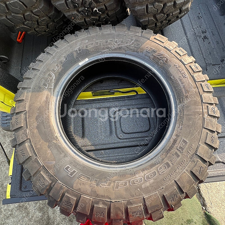 bf굿리치 mt km2 255 / 75 R17--0