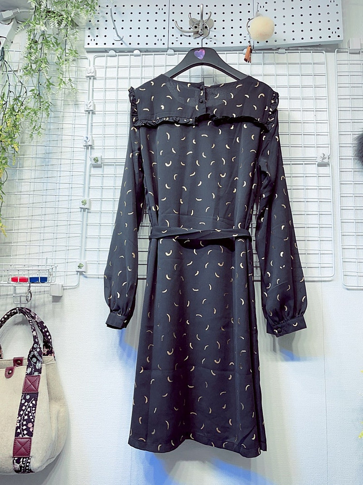 미착용 새옷 S 루즈핏 금박무늬 쉬폰 원피스 써스데이--1