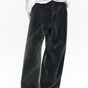 메종미네드 VELVET TWILL TWO TUCK WIDE PANTS CHARCOAL 새상품