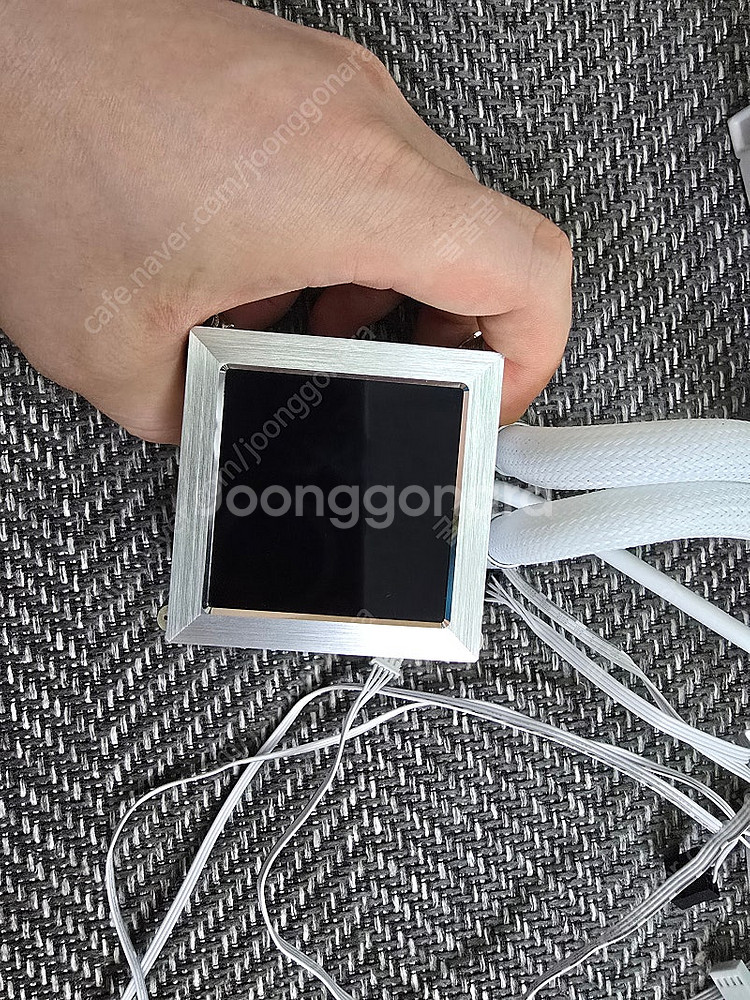 ( 인 천 ) cpu 쿨러 리안리 Hydroshift lcd 360s 판매 합니다--3