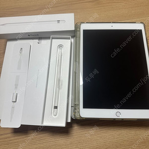 아이패드8세대 32g S급+애플펜슬 풀박스