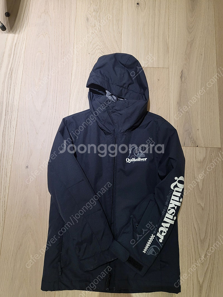 [퀵실버 키즈] 퀵실버 키즈 스키 / 보드 상의복 S사이즈 저렴하게 판매해요~! 3만원--0