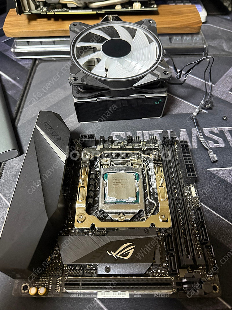 9세대 9400f+h370i 스트릭스 보드셋판매--1