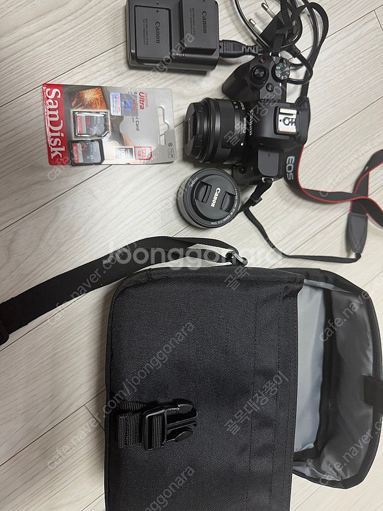 캐논 eos m50 기본렌즈+단렌즈, 베터리2 sd 3...--1