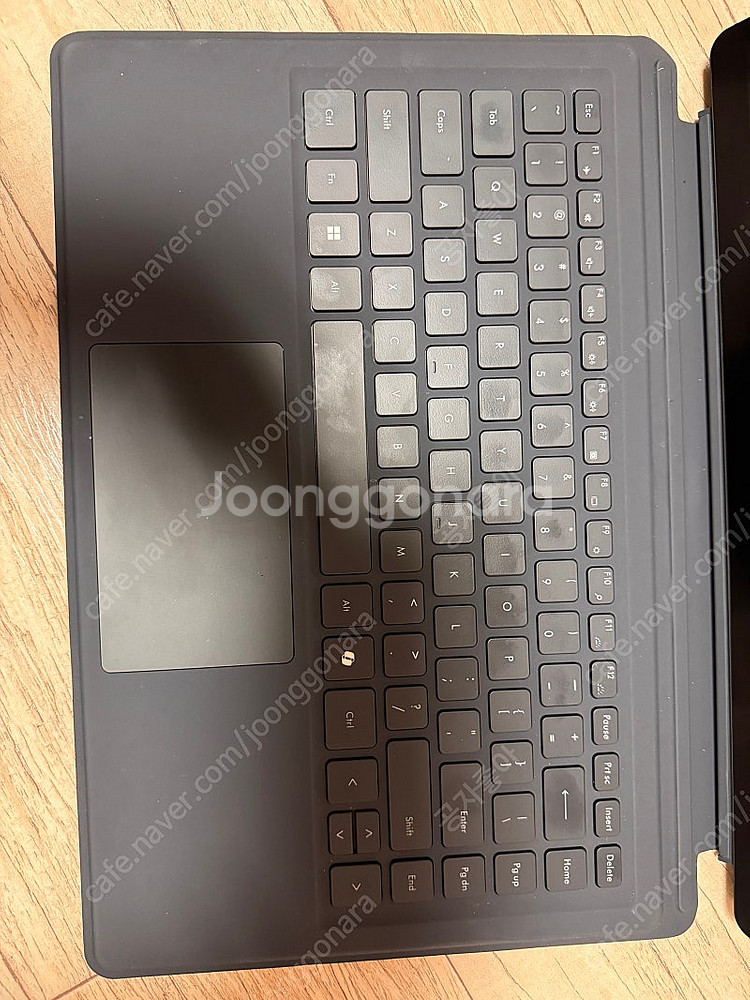 미니스포럼 V3 3-in-1 8840u 32g 1tb ...--3