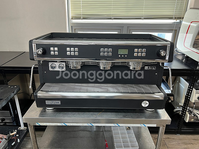 ■오버홀완료 커피머신■ 달라코르테 EVO2 2그룹 블랙 판매합니다.--0