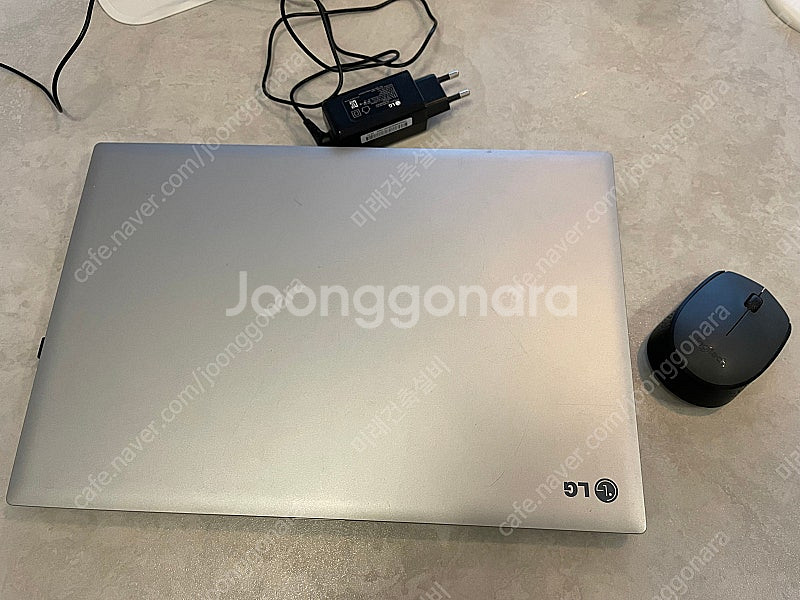 LG 울트라 노트북 15U550-GR38K i3 8Gb...--4