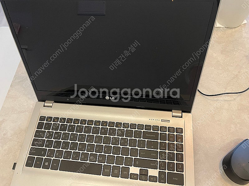 LG 울트라 노트북 15U550-GR38K i3 8Gb...--5