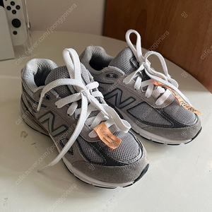 뉴발란스키즈 끈 990 200사이즈