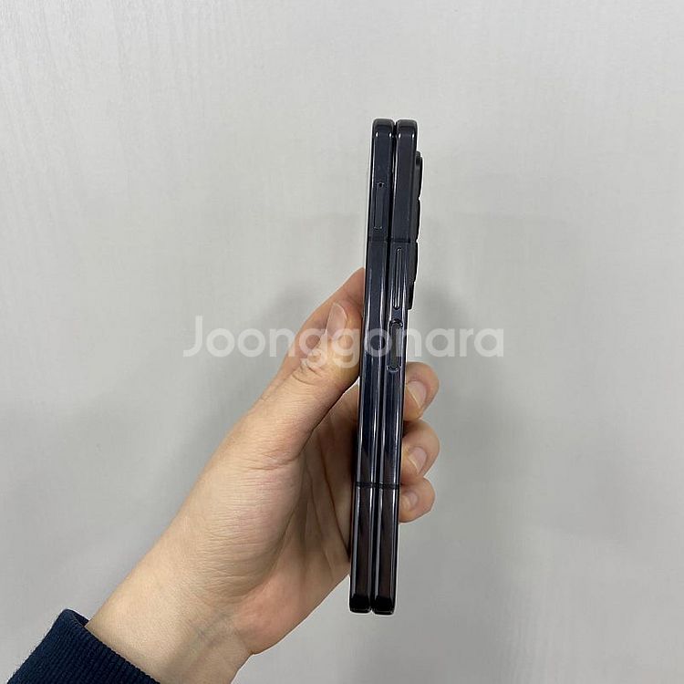 58386 갤럭시Z폴드4 256기가 블랙 공기계 팝니다...--6